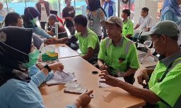 Baca juga : Jelang Angkutan Nataru, Terminal Madiun Gelar Tes Urine Sopir Bus hingga Ramp Check Kendaraan