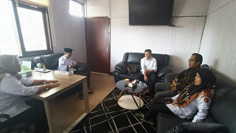 Baca juga : KPU Kabupaten Blitar Dapat Teguran dari Bawaslu Blitar