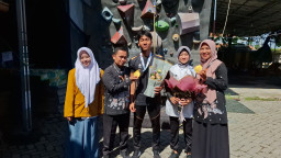 Baca juga : Peraih Emas SEA Games 2025, Atlet Panjat Tebing Asal Gresik Kunjungi Tempat Latihan