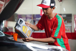 Awali 2026, Pertamina Lubricants Hadirkan Program Fastron Weekend Drive
