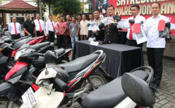 Baca juga : Ungkap Kasus Curanmor, Polres Jombang Amankan 17 Orang Tersangka