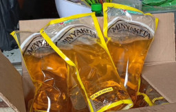 Jaga Stabilkan Harga, Bulog Ponorogo Gelontorkan 107 Ribu Liter Minyakita