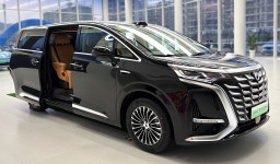 Denza Siapkan MPV Kelas Atas ‘D9L’ Berteknologi Canggih untuk Pasar China