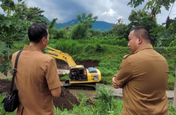 Antisipasi Potensi Luapan Banjir, Pemkab Situbondo Masifkan Normalisasi Sungai