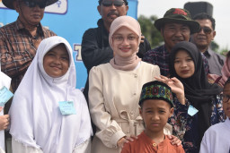 Mbak Wali Berangkatkan City Tour Volkswagen, Promosikan Berbagai Potensi Kota Kediri