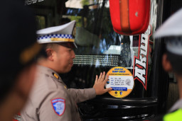 Polres Gresik dan Polda Jatim Perketat Ramp Check Bus Pariwisata Jelang Lebaran 2026