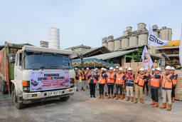 SIG Salurkan 36.000 Bata Interlock Presisi