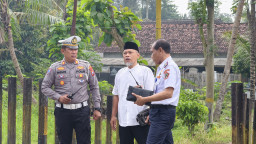 Demi Keselamatan, Rel KA Sebidang JPL 209 Ditutup Dishub dan Polres Blitar Kota