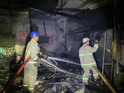 Tersulut Emosi, Pelaku Bakar Rukonya Sendiri, Kerugian Tembus Puluhan Juta