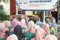 Lindungi Anak Sejak Dini, Wali Kota Mojokerto Tekankan Pentingnya Imunisasi Lengkap
