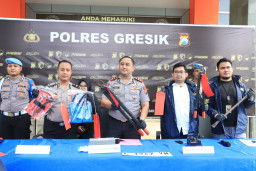 Komplotan Pencuri Kabel PLN Dibekuk di Ngawi, Polres Gresik Ungkap Aksi Lintas Wilayah