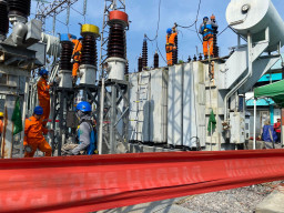 Perkuat Peralatan Gardu Induk Manisrejo dan Ngawi, PLN UIT JBM Pastikan Sistem Kelistrikan Makin Andal