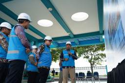 Dukung Iklim Perindustrian, Komisaris PLN Tinjau Kesiapan Infrastruktur Gardu Induk Penopang di Gresik