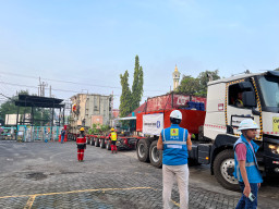 IBT GISTET 500 kV Waru Tiba di Pelabuhan Tanjung Perak, PLN Sokong Kelistrikan Jawa Timur