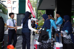 Pemberangkatan Haji Surabaya Terus Berjalan, 7.593 Jemaah Sudah ke Tanah Suci