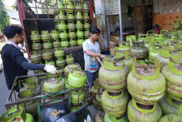 Bupati Probolinggo Imbau ASN dan Pelaksana Program MBG Tak Pakai LPG 3 Kg