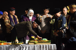 Rayakan 157 Tahun Jembatan Lama Kediri, Mbak Wali Ajak Rawat Warisan Sejarah