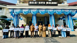 BPJS Ketenagakerjaan Malang Serahkan Santunan Kematian Kepada 10 Ahli Waris