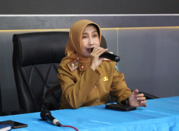 Pemkab Jombang Anggarkan Rp18 Miliar Seragam Gratis, Ada Tambahan 1 Setel Seragam Pramuka