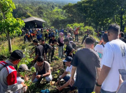 Peringati Hari Bumi, Pemkab itubondo Galakkan Gerakan Tanam 20 Ribu Bibit pohon