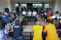 Agar Tetap Beroperasi, Pemkot Surabaya Bantu Fasilitasi Izin Trayek Pemilik Angkot