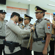 Polres Gresik Laksanakan Sertijab PJU dan Kapolsek, Perkuat Profesionalisme dan Pelayanan Publik