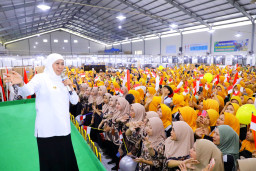Peringatan Hari Buruh 2026, Gubernur Khofifah Tekankan Sinergi Industri dan Kesejahteraan Pekerja