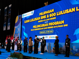 Serapan Tenaga Kerja Berdaya Saing Global, Jatim Lepas 3.600 Lulusan SMK dan LKP ke Luar Negeri