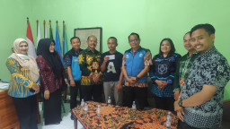 Koordinasi Lintas Daerah, Dinsos Jatim Pulangkan Pria dengan Kondisi Psikologis Rentan Telantar dari Bali