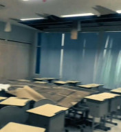 Viral! Plafon Kelas Poltek Madiun Ambrol, Mahasiswa Berhamburan 