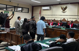 Sidang Korupsi Ponorogo Ungkap Miliaran Rupiah Mengalir Ke 6 Parpol Untuk Mahar Politik 