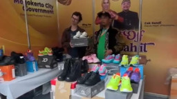 Alas Kaki Unggulan Kota Mojokerto Mejeng di Pameran Internasional Jepang