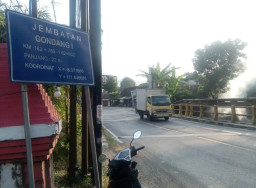 Perbaikan Jembatan, Akses Utama Tulungagung-Trenggalek Ditutup Total Selama 7 Bulan