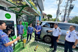 Dukung Hemat Energi dan Beralih ke Kendaraan Listrik, Pemkot Surabaya Sediakan SPKLU di 5 Lokasi Strategis