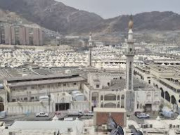 Senin ini Puncak Haji, Ssuhu di Makkah Capai 47°C