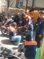 Siswa SMKN 1 Sidoarjo Gelar Karya Siswa Buka Service Motor Berkeliling