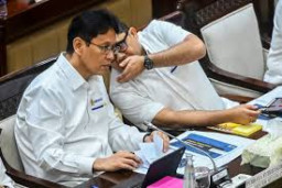 Purbaya Akui BC + Pajak tak Kompak