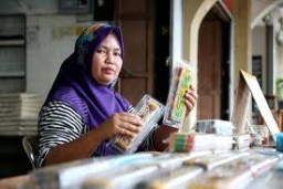 Kisah Sukses Pedagang UMKM, Siasati Harga/Huruf Miring