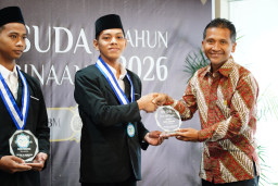 Gelar Wisuda Mahasantri PeTIK Jombang, PLN Wujudkan Generasi Unggul dari Amanah Zakat