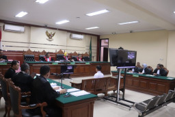 Hakim Tolak Eksepsi Kuasa Hukum Terdakwa Thoriq, Persidangan Berlanjut ke Pembuktian   ‎