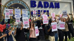 Baca juga : Masyarakat Tuntut Audit BGN, Legislator Minta ajak BPK