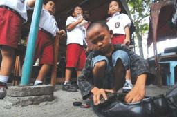 Libatkan Banyak Pihak, Disdik Bojonegoro Berupaya Tangani Anak Tidak Sekolah