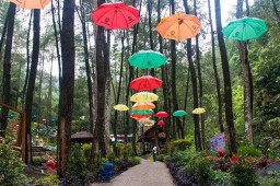 Permudah Informasi Wisata, Disparpora Ngawi Hadirkan ‘SIMATA MOLEK’