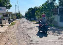 Anggarkan Rp3,7 Miliar, Disperkim Fokuskan Pembenahan Ribuan Ruas Jalan Kelurahan di Magetan