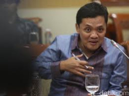 Revisi UU Nomor 2 Tahun 2002, Jenderal Polri Bisa Berusia 63 Tahun