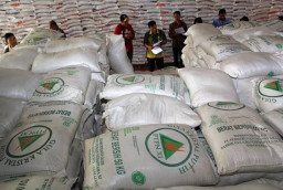 Pembeli Mulai Sepi Imbas Gula Pasir di Lamongan Tembus Rp 17.500 per Kg