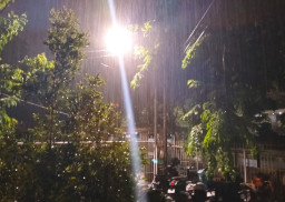 Fenomena Tutupan Awan, BMKG: Suhu Udara Lebih Dingin Saat Malam di Surabaya