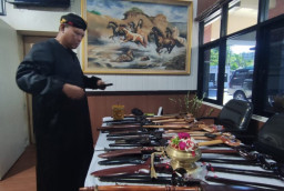 Tradisi Jamasan Pusaka, Bentuk Penghormatan Warisan Leluhur Sambut 1 Suro