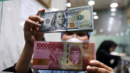 Rupiah Bergerak di Kisaran Rp 18.050 per dolar AS