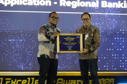 Lewat JConnect, Bank Jatim Boyong Dua Penghargaan Sekaligus